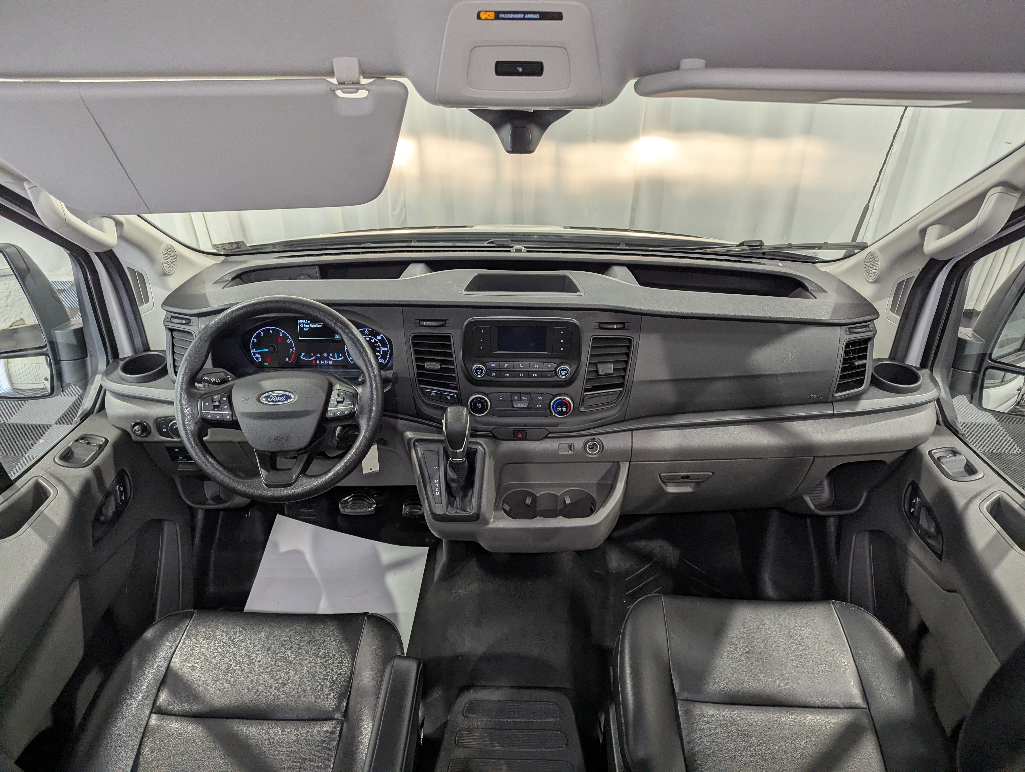 Used 2025 Ford Transit 250 148 High Roof RWD image 9