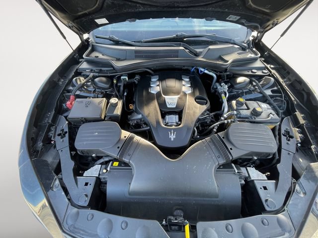 Used 2015 Maserati Ghibli RWD image 25