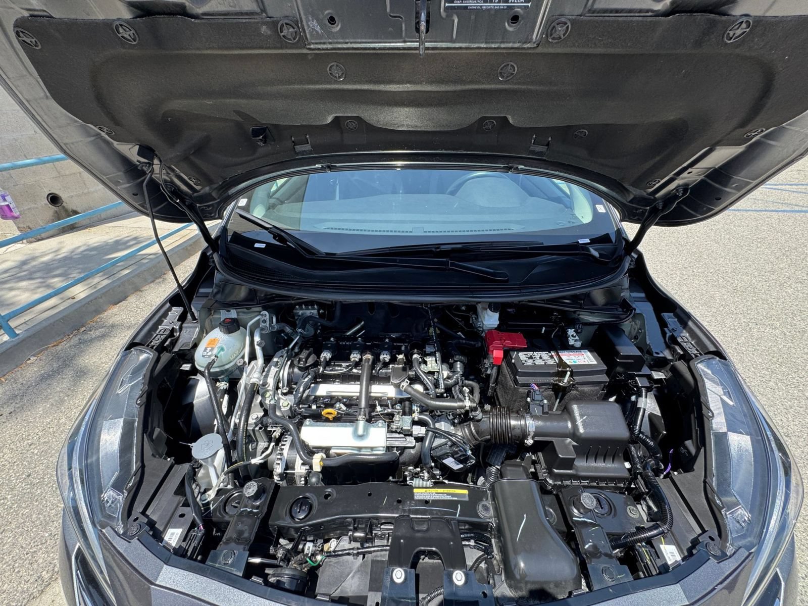 Used 2025 Nissan Versa SV FWD image 31