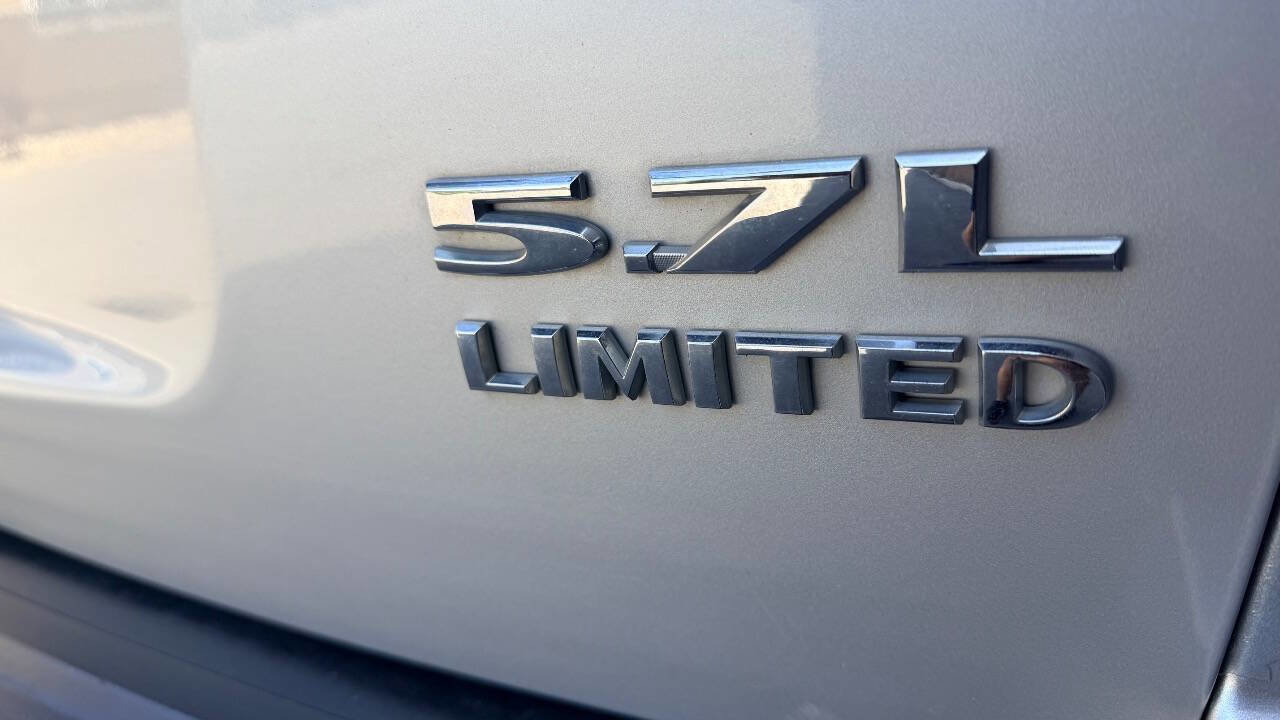 Used 2005 Jeep Grand Cherokee Limited AWD/4WD image 8
