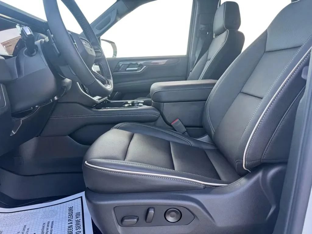 New 2026 GMC Yukon Elevation AWD/4WD image 9