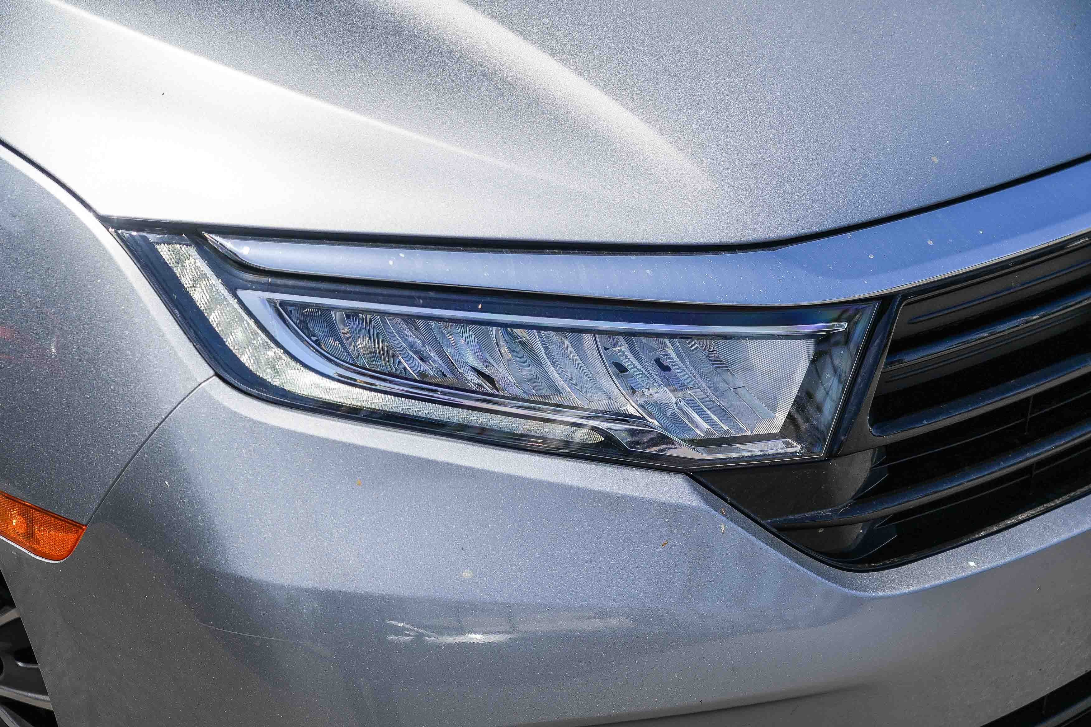 Certified 2024 Honda Odyssey EX-L image 2