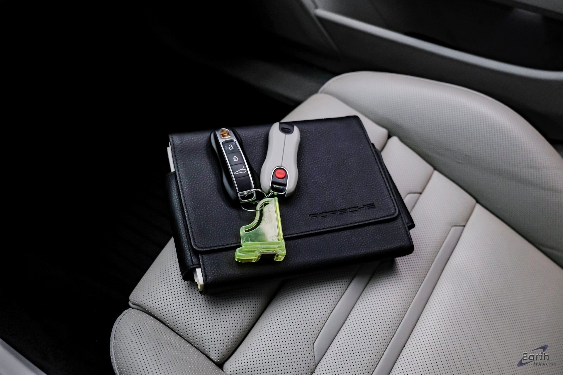 Used 2018 Porsche Panamera Turbo Sport Turismo image 96