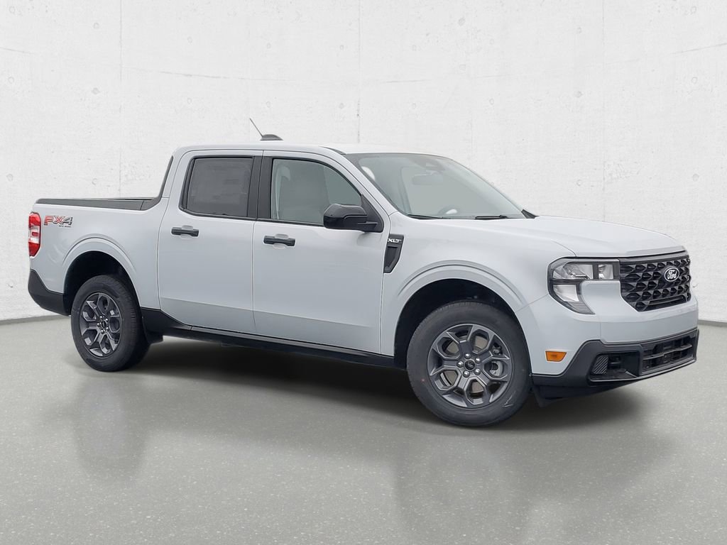 New 2025 Ford Maverick XLT w/ XLT Luxury Package AWD/4WD image 2