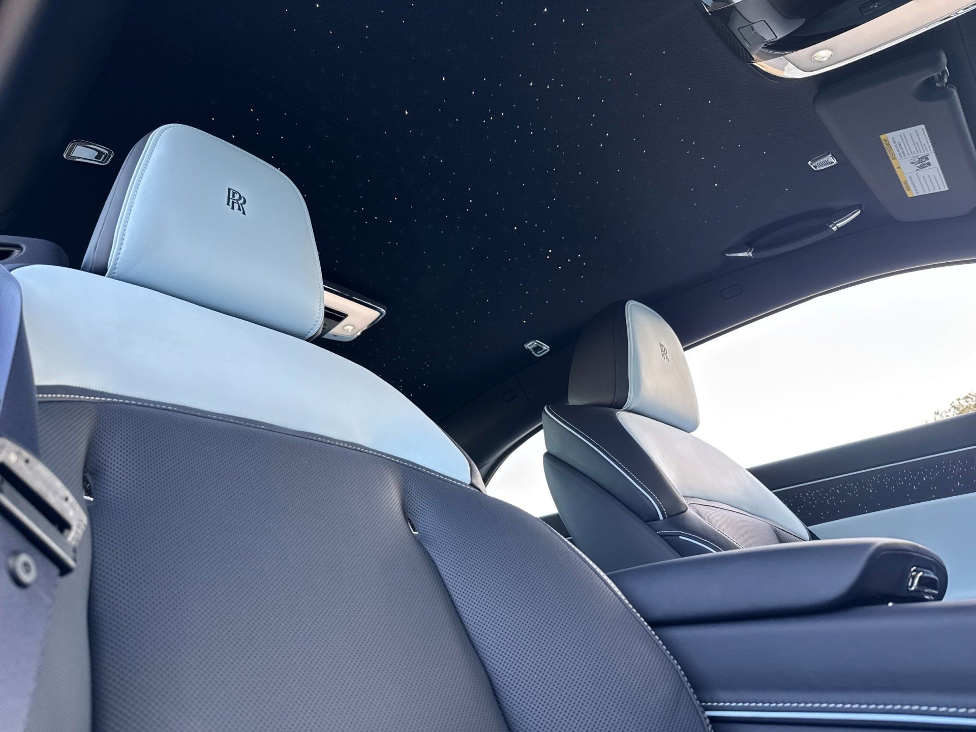 Certified 2025 Rolls-Royce Spectre w/ Leather Finishing Pack AWD/4WD image 17