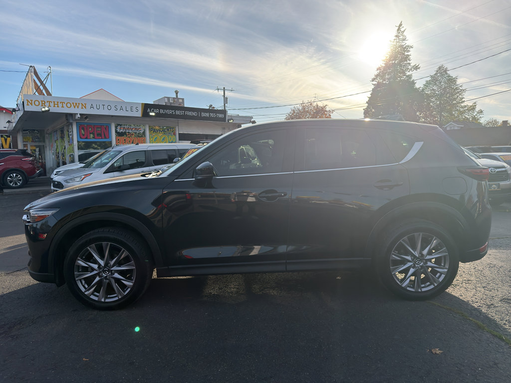 Used 2019 MAZDA CX-5 Grand Touring image 2