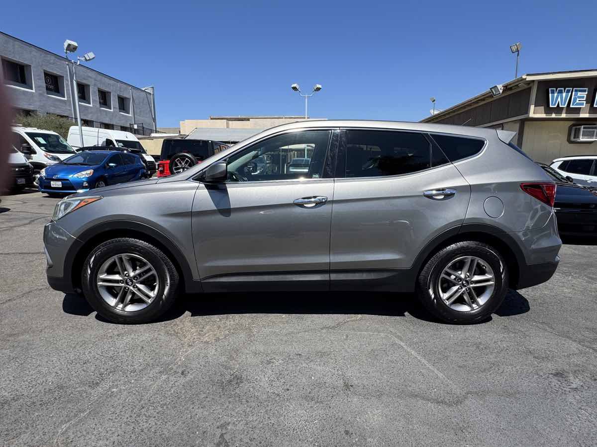 Used 2018 Hyundai Santa Fe Sport FWD image 7