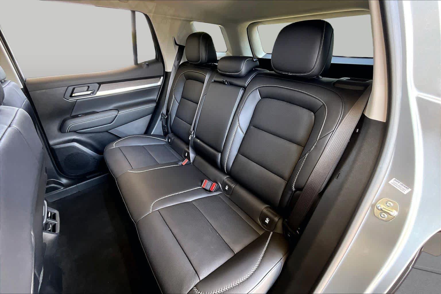 Used 2026 GMC Terrain Denali AWD/4WD image 19