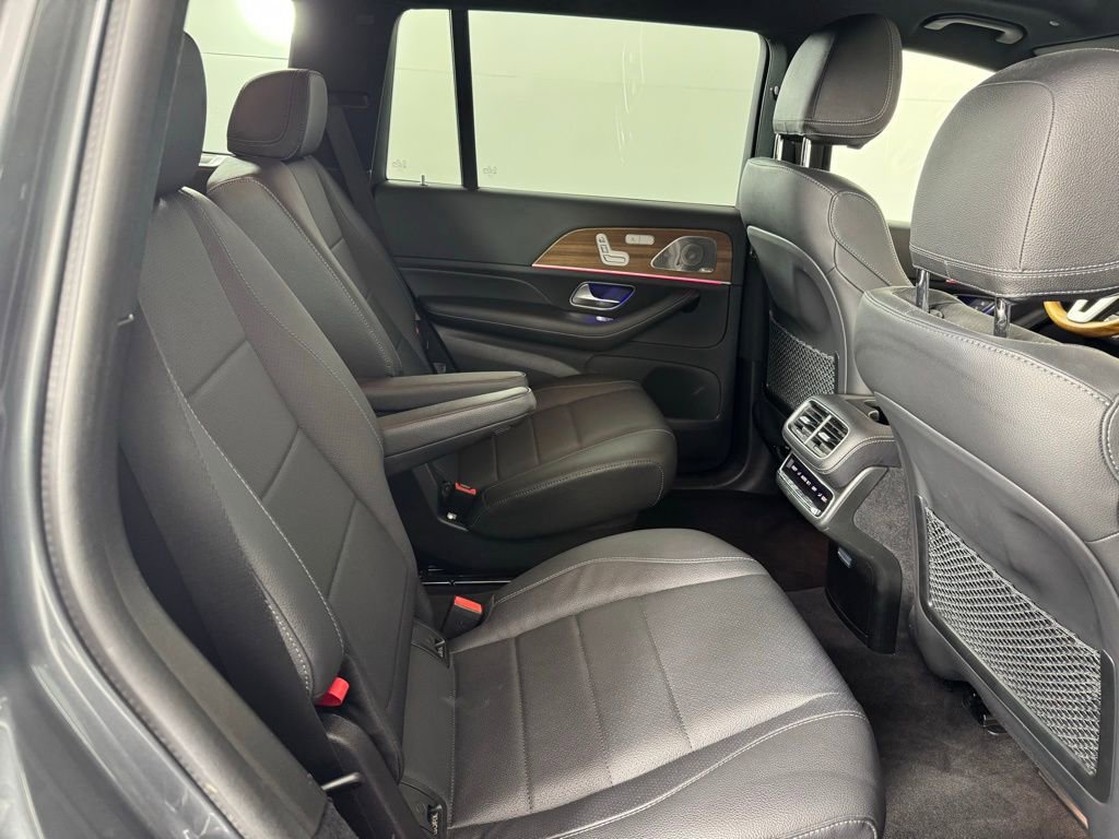 Used 2021 Mercedes-Benz GLS 450 4MATIC image 24