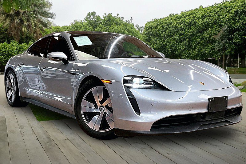 Used 2021 Porsche Taycan 4S w/ Premium Package AWD/4WD image 10