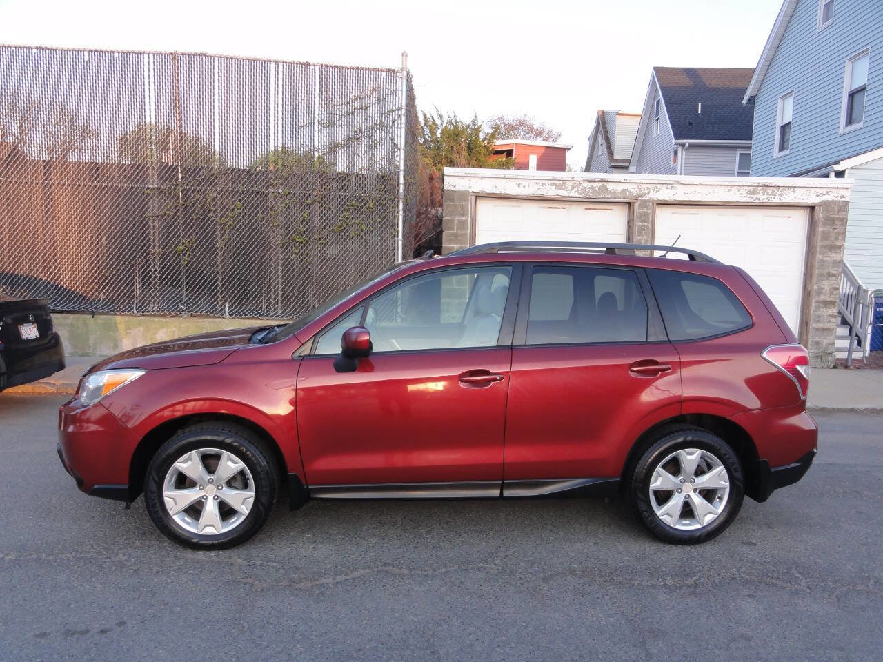 Used 2015 Subaru Forester 2.5i Premium w/ All-Weather Package AWD/4WD image 6