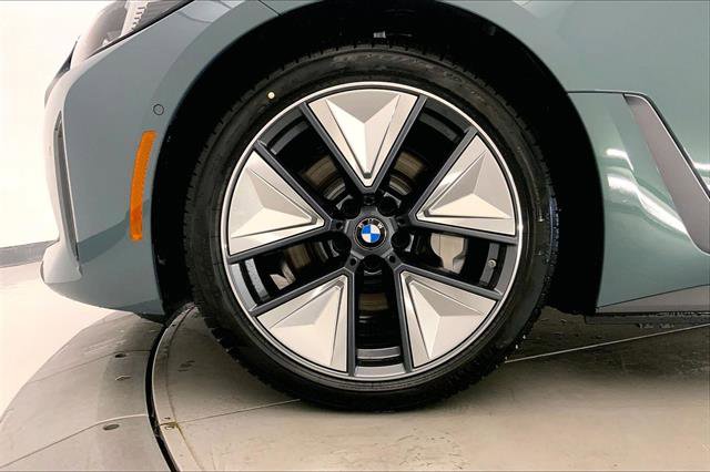 New 2025 BMW i4 xDrive40i w/ Premium Package image 9