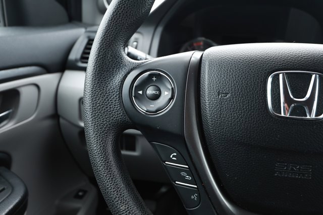 Used 2017 Honda Pilot LX image 13