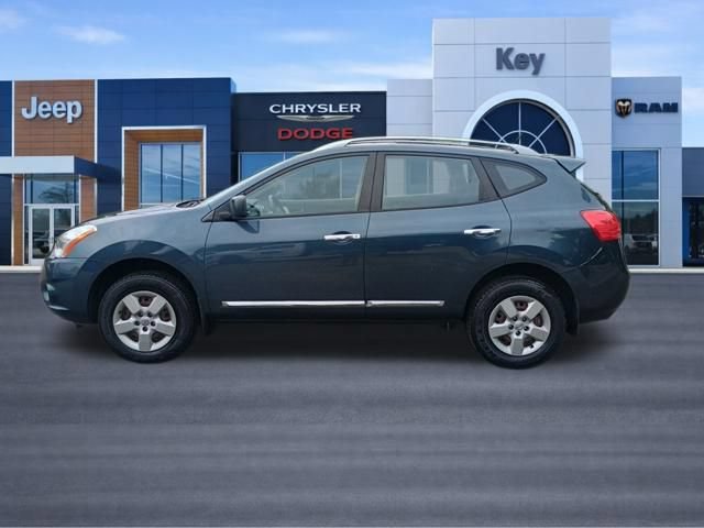 Used 2015 Nissan Rogue S w/ Convenience Package AWD/4WD image 2