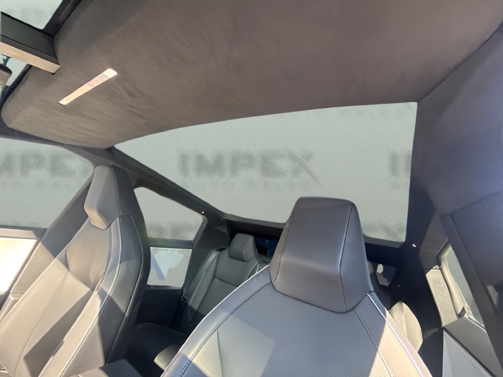 Used 2024 Tesla Cybertruck AWD Crew Cab image 10