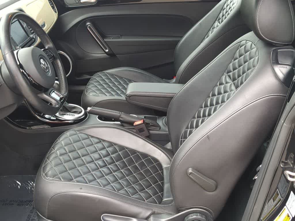 Used 2019 Volkswagen Beetle 2.0T Final Edition SEL FWD image 15