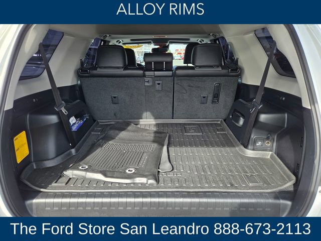 Used 2022 Toyota 4Runner SR5 Premium image 11