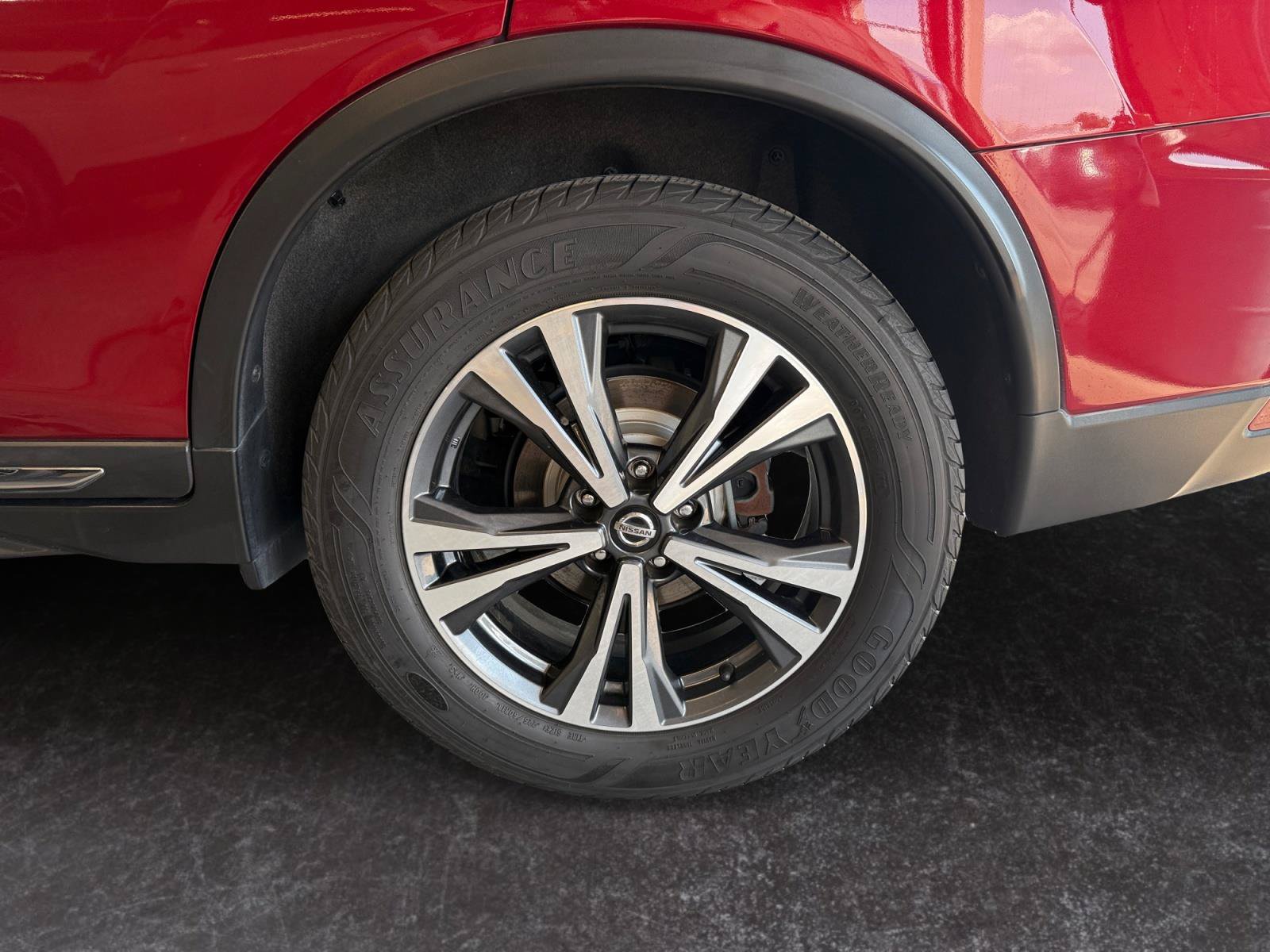Used 2018 Nissan Rogue SL FWD image 15