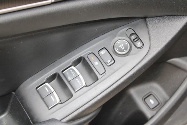 Used 2021 Honda Accord Sport image 19