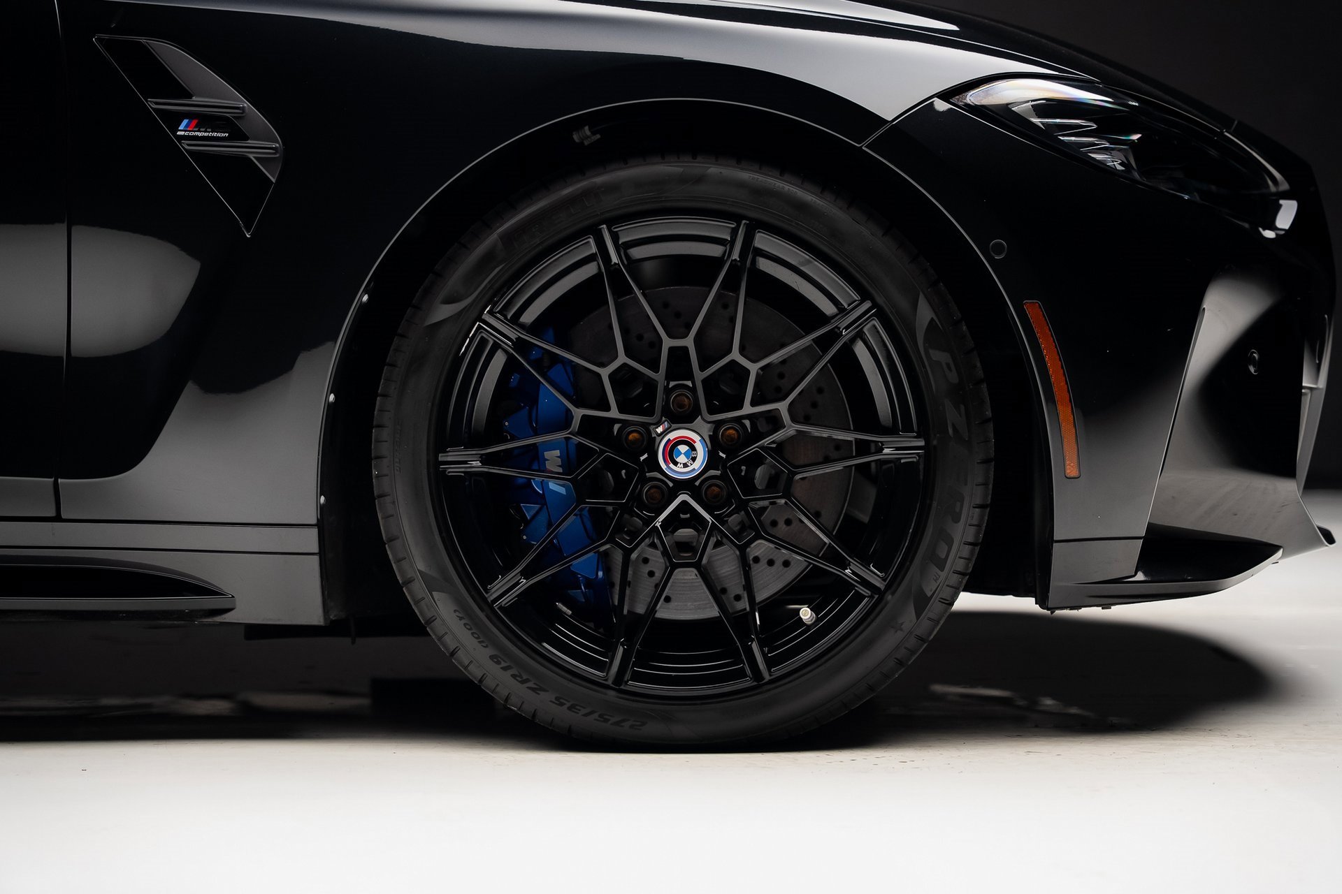 Used 2022 BMW M3 Competition w/ M Carbon Exterior Package image 40