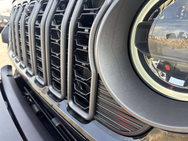New 2026 Jeep Gladiator Mojave AWD/4WD image 16