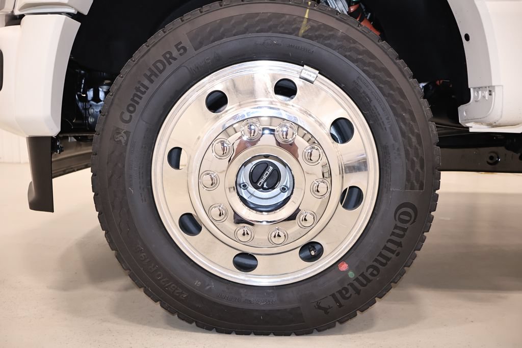 New 2026 Ford F450 Platinum w/ FX4 Off-Road Package AWD/4WD image 41