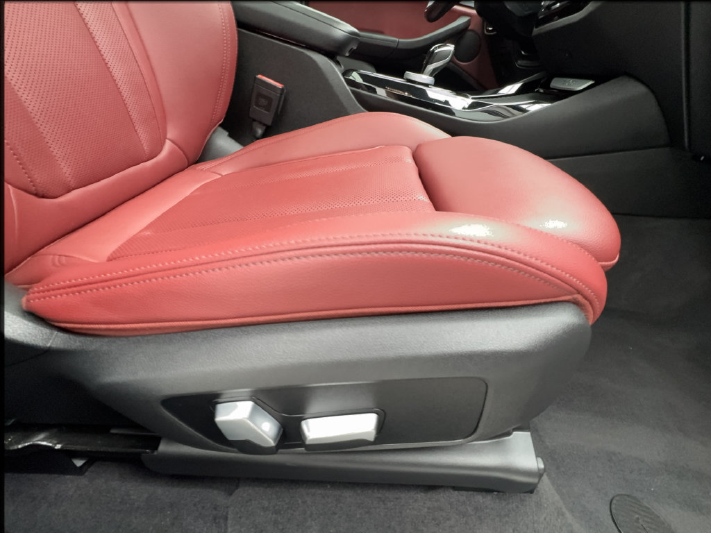 Used 2023 BMW X3 sDrive30i w/ Convenience Package w/ZPA RWD image 35