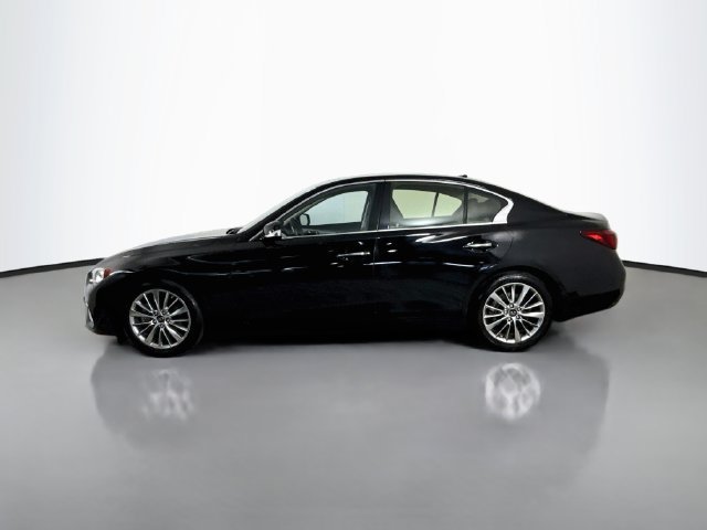 Used 2024 INFINITI Q50 Luxe AWD/4WD image 6