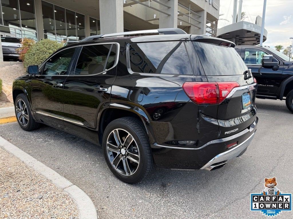 Used 2018 GMC Acadia Denali w/ Technology Package FWD image 4