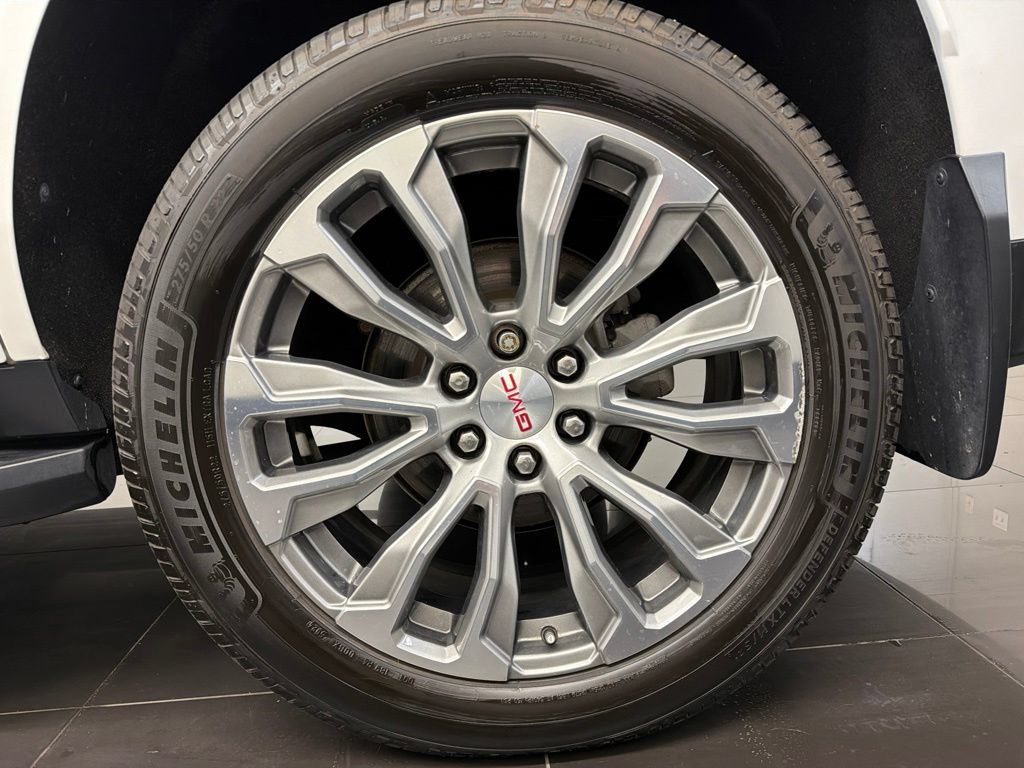 Used 2022 GMC Yukon Denali AWD/4WD image 7