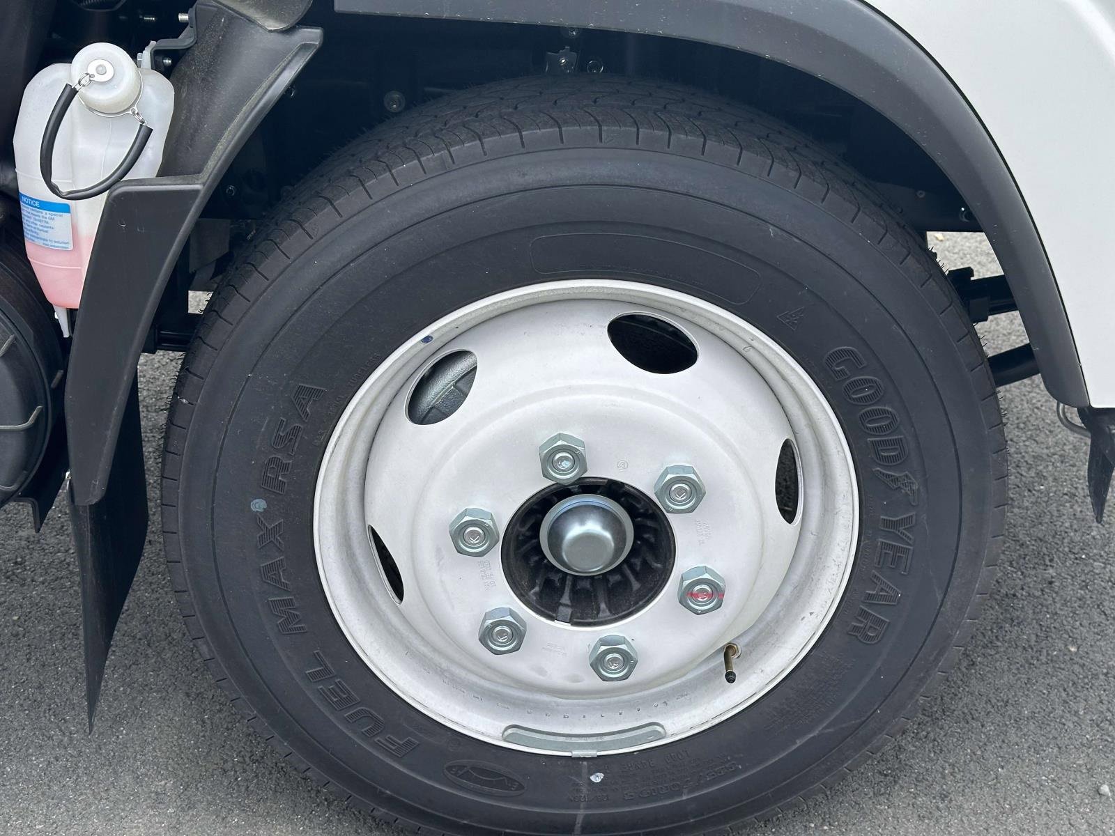 New 2024 Chevrolet Low Cab Forward image 7