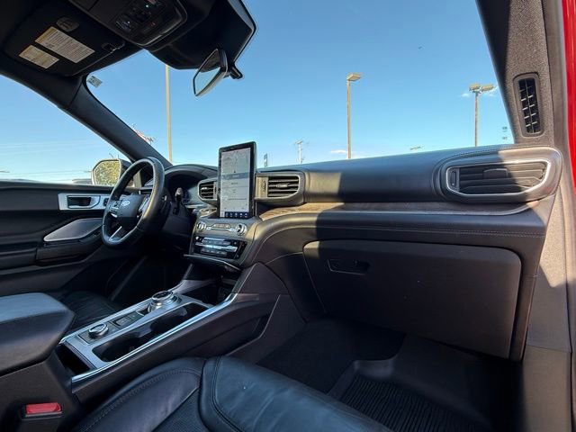 Certified 2020 Ford Explorer Platinum w/ Premium Technology Package image 20