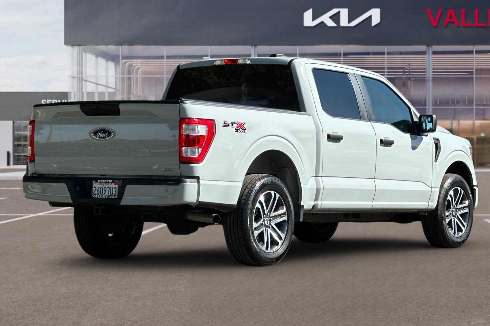 Used 2023 Ford F150 XL w/ STX Appearance Package AWD/4WD image 4