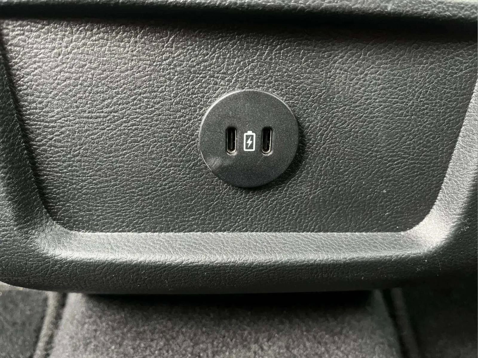 Used 2023 Ford Edge SEL image 20