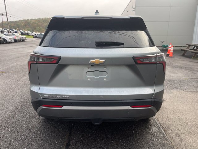 Used 2025 Chevrolet Equinox LT AWD/4WD image 6