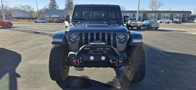 Used 2020 Jeep Gladiator Rubicon image 2