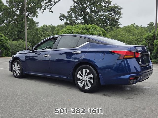Used 2023 Nissan Altima 2.5 S FWD image 3