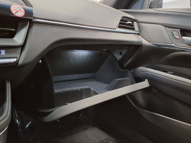Used 2026 Cadillac CT4 Premium Luxury RWD image 33