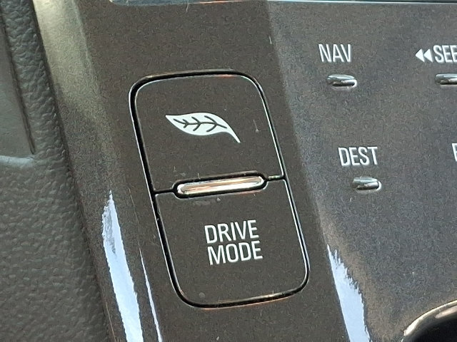 Used 2013 Chevrolet Volt Premium w/ Premium Trim Package FWD image 17