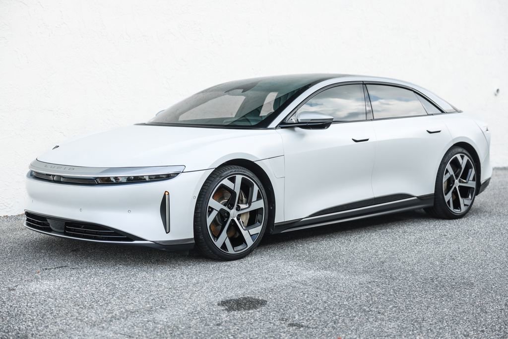 Used 2022 Lucid Air Dream Edition image 17