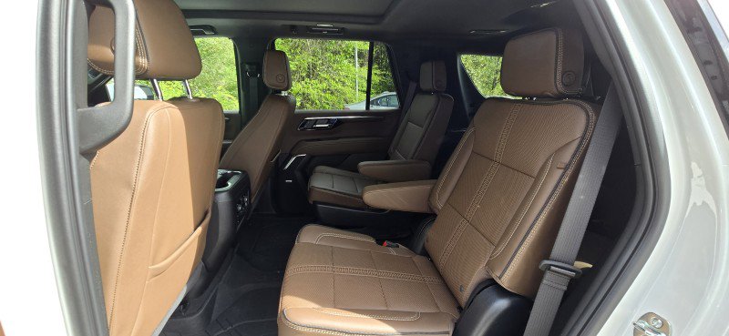 Used 2025 Chevrolet Tahoe High Country RWD image 31