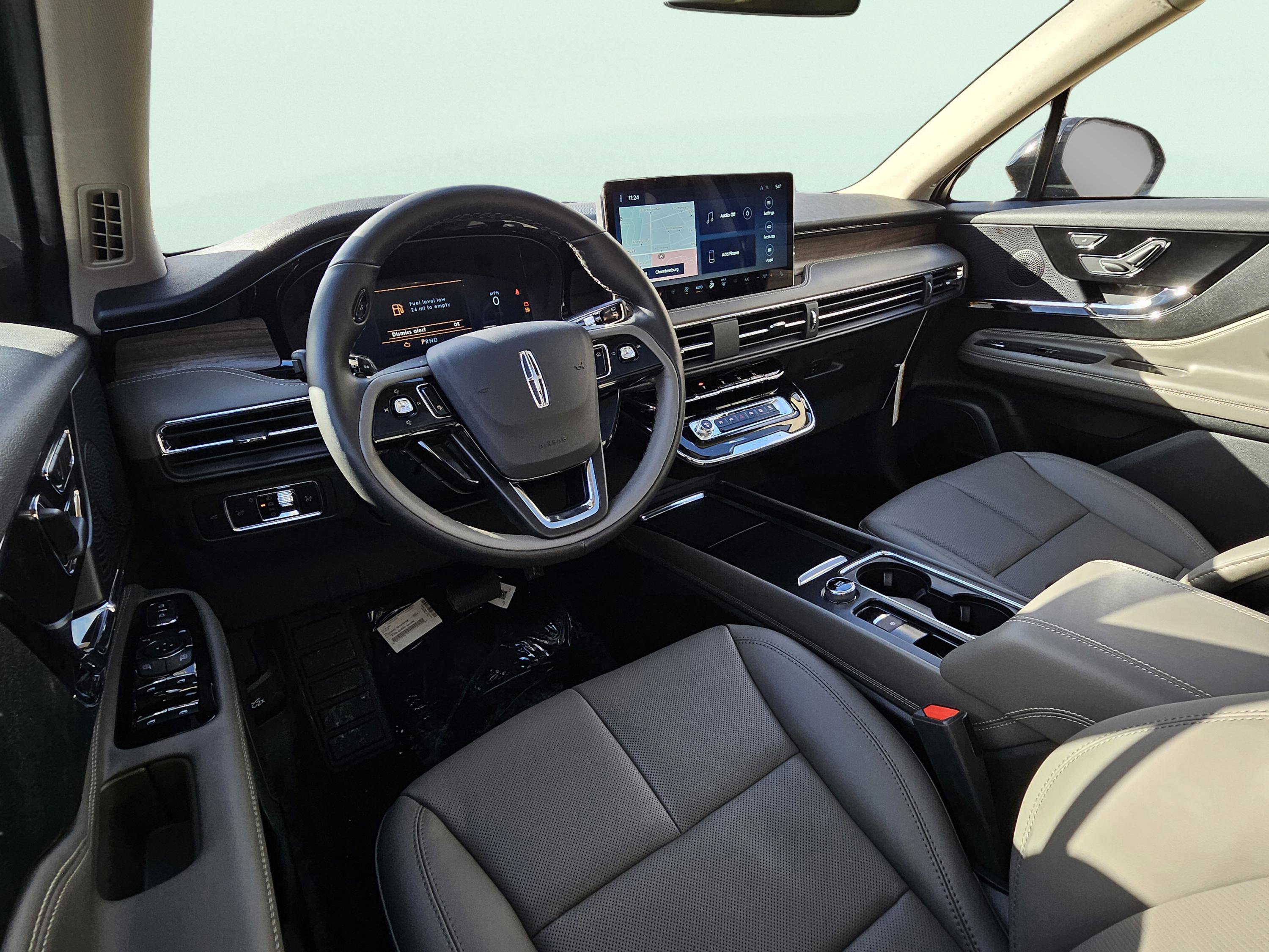 New 2026 Lincoln Corsair Reserve w/ Jet Appearance Package AWD/4WD image 17