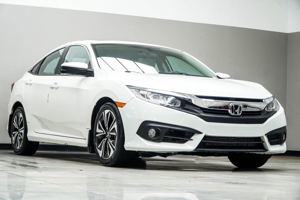Used 2016 Honda Civic EX-T image 4
