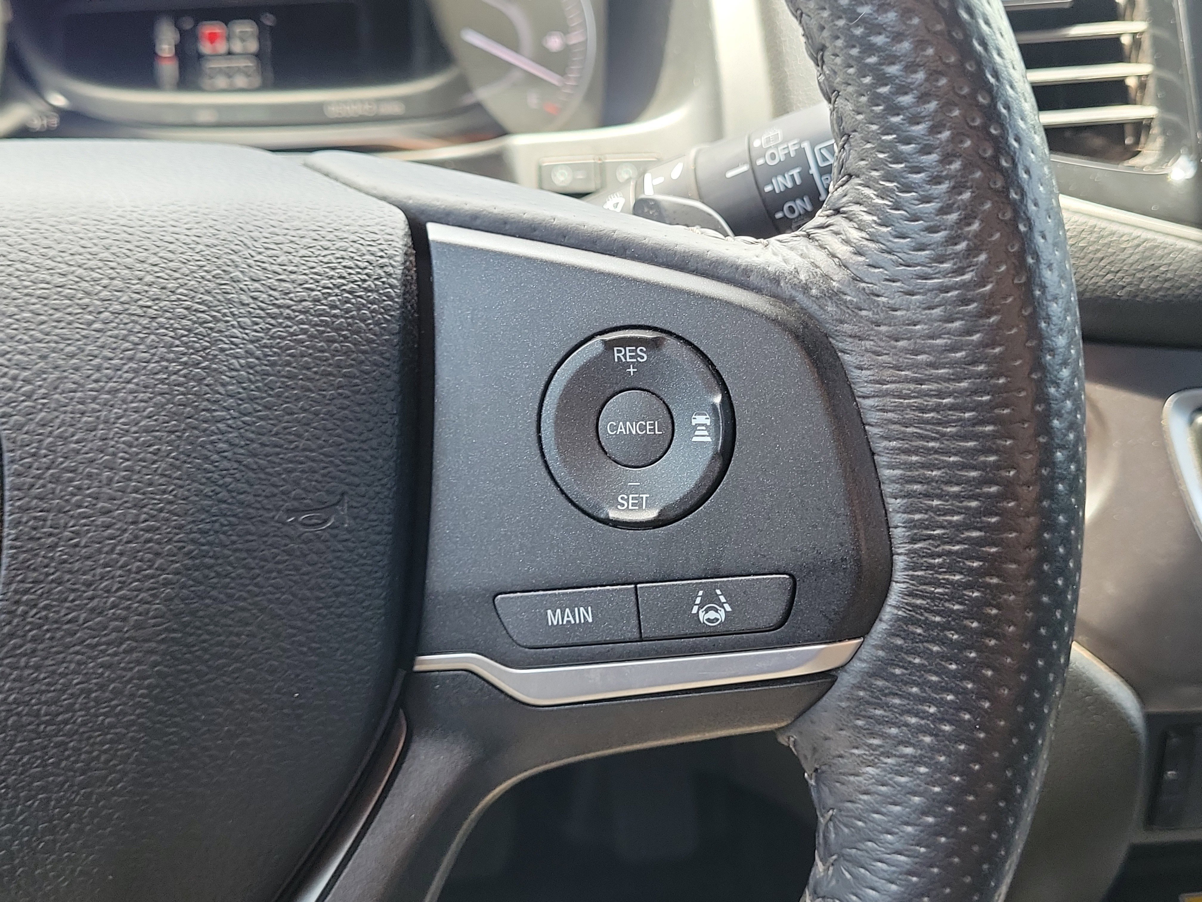 Used 2022 Honda Passport EX-L image 30