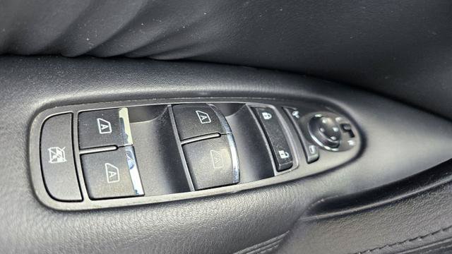 Used 2013 INFINITI QX56 4WD w/ Theater Pkg image 18