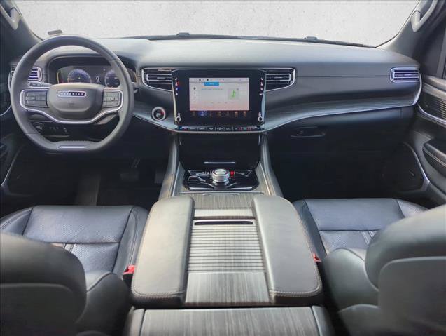 Used 2024 Jeep Wagoneer Series II AWD/4WD image 25