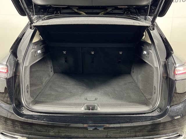 Used 2022 Buick Envision Avenir w/ Technology Package II image 28