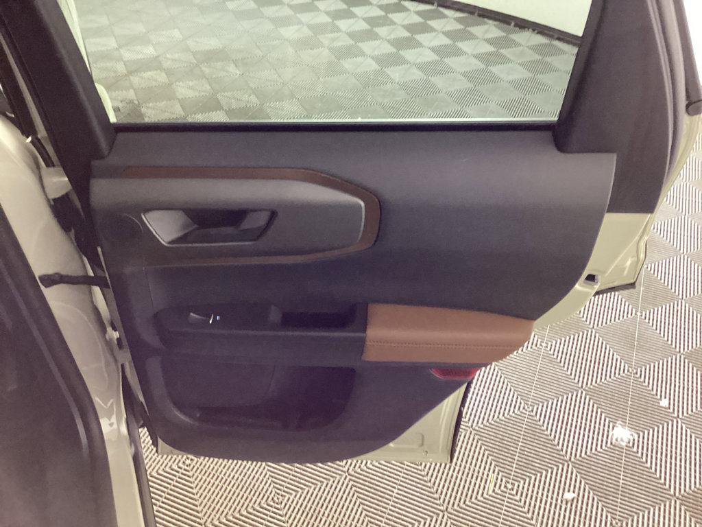 Used 2025 Ford Bronco Sport Outer Banks w/ Outer Banks Tech Package+ image 12