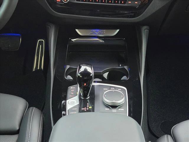 Used 2025 BMW X4 xDrive30i w/ Premium Package image 12