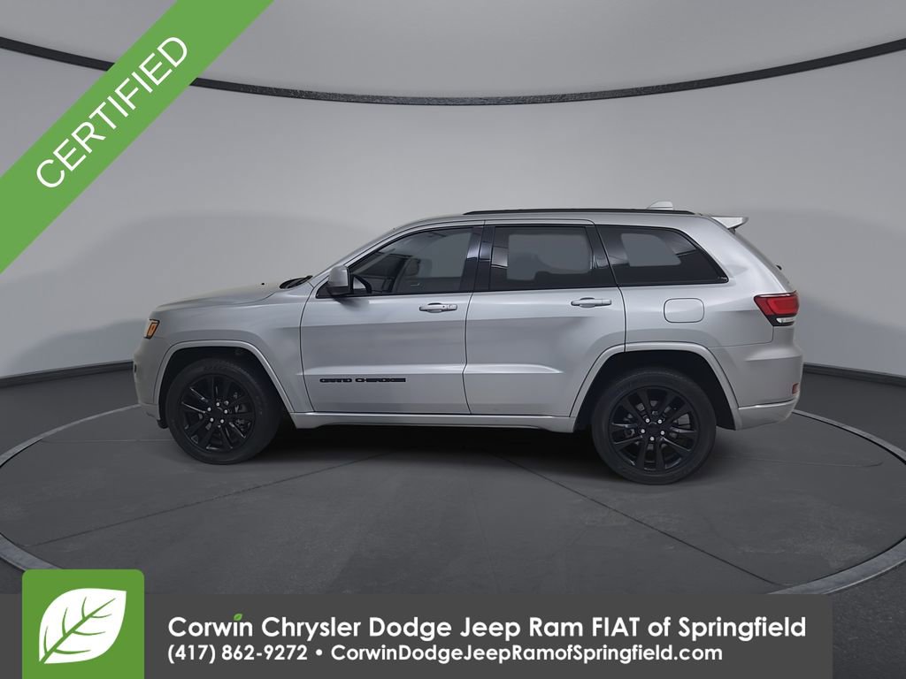 Used 2021 Jeep Grand Cherokee Laredo X AWD/4WD image 8